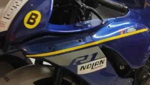 Yamaha YZF R1 (2020 - 25)  (9)