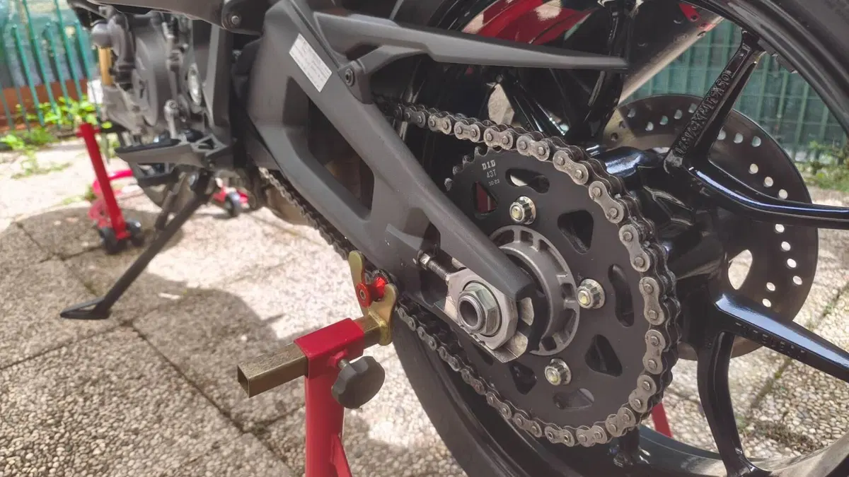 Ducati Monster 937 SP (2023 - 25)  (7)