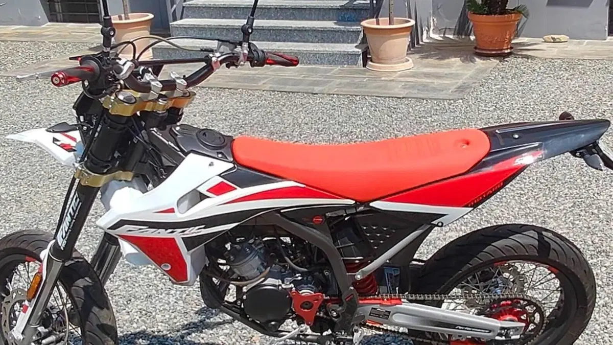 Fantic Motor XM 50 Motard Performance 2T (2021 - 22)  (2)