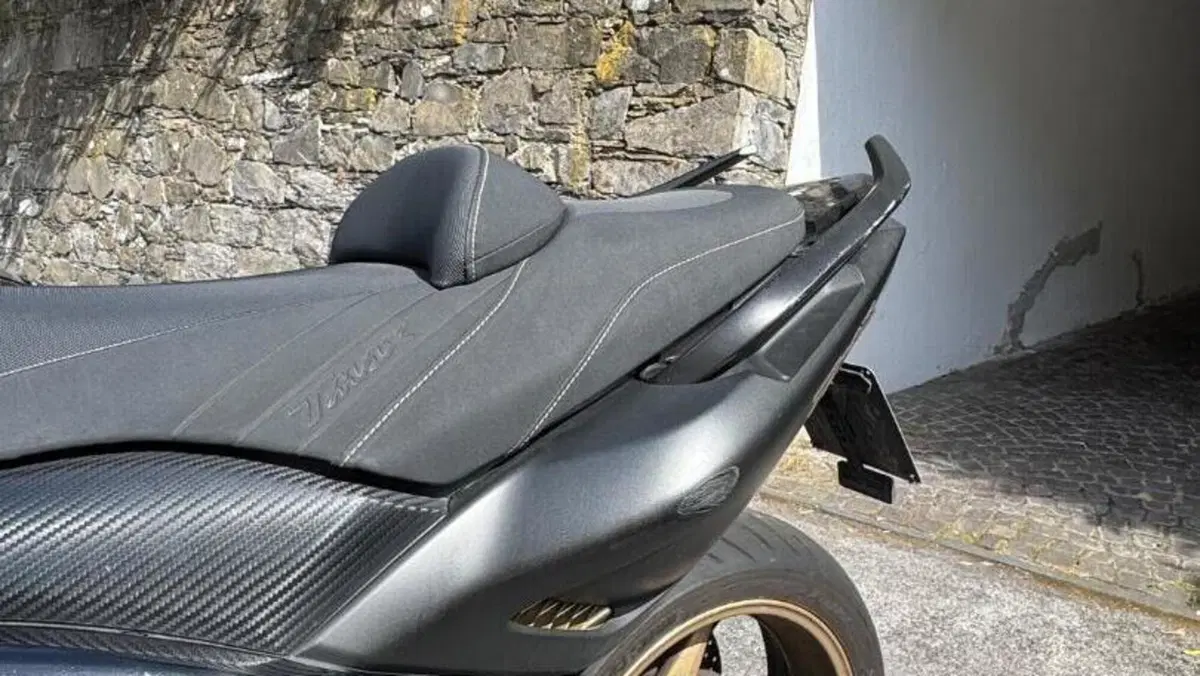 Yamaha T-Max 530 Black Max ABS (2012 - 14)  (4)