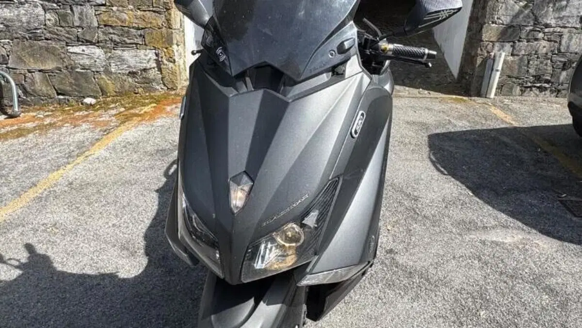 Yamaha T-Max 530 Black Max ABS (2012 - 14)  (6)