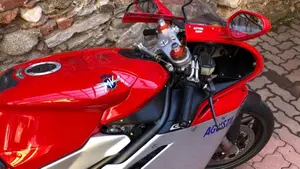 MV Agusta F4 750 S 1+1 (2000 - 02)  (2)