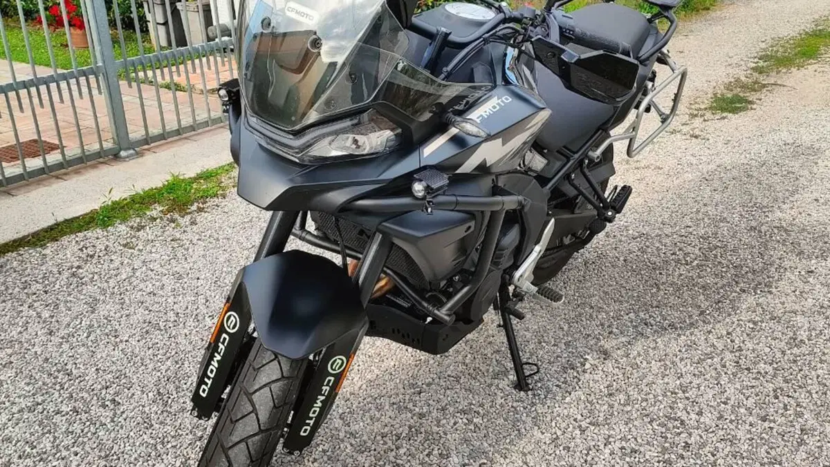 CFMOTO 700MT Adventure (2025 - 26)  (5)