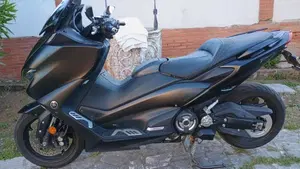 Yamaha T-Max 560 (2020 - 21) 