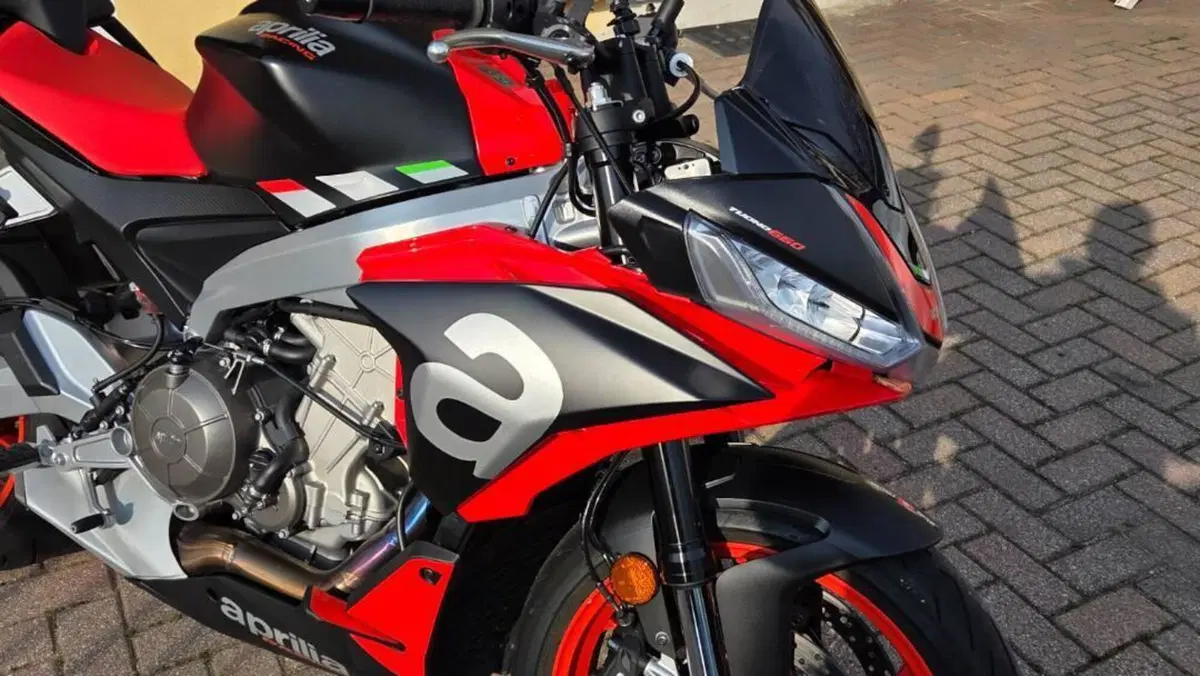 Aprilia Tuono 660 (2021 - 25)  (3)