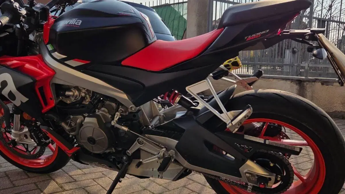 Aprilia Tuono 660 (2021 - 25)  (7)