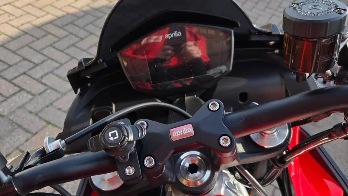 Aprilia Tuono 660 (2021 - 25)  (9)