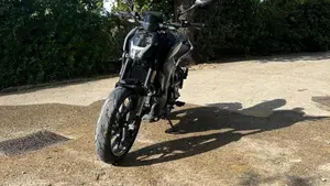 CFMOTO 300NK (2021 - 26)  (3)