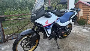 Honda Transalp XL750 (2023 - 24)  (4)