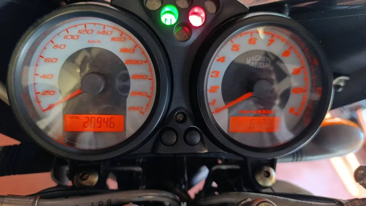 Ducati Monster S4R (2003 - 05)  (4)