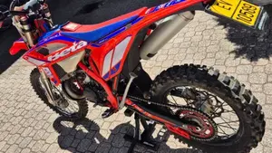 Betamotor RR 300 2T Enduro Racing (2021)  (4)