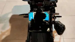 Yamaha YZF R1 (2015 - 16)  (4)