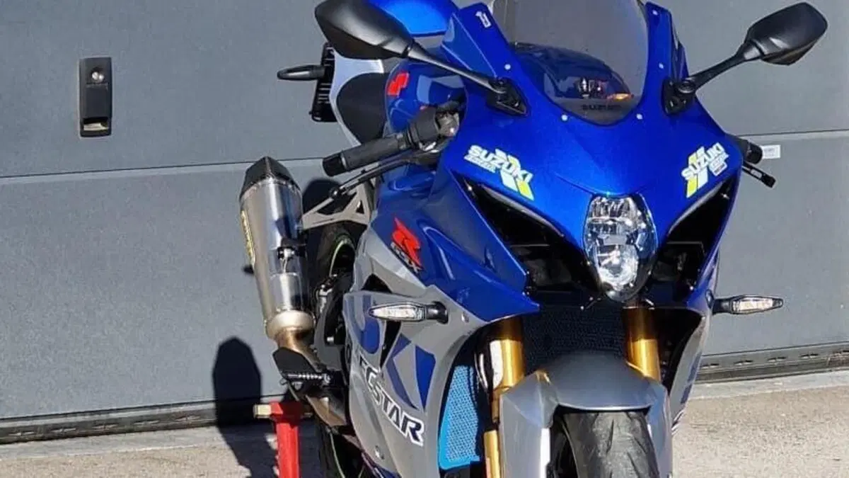 Suzuki GSX-R1000R Anniversary (2020)  (3)