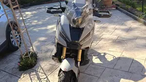 Honda X-ADV 750 DCT (2021 - 24)  (6)