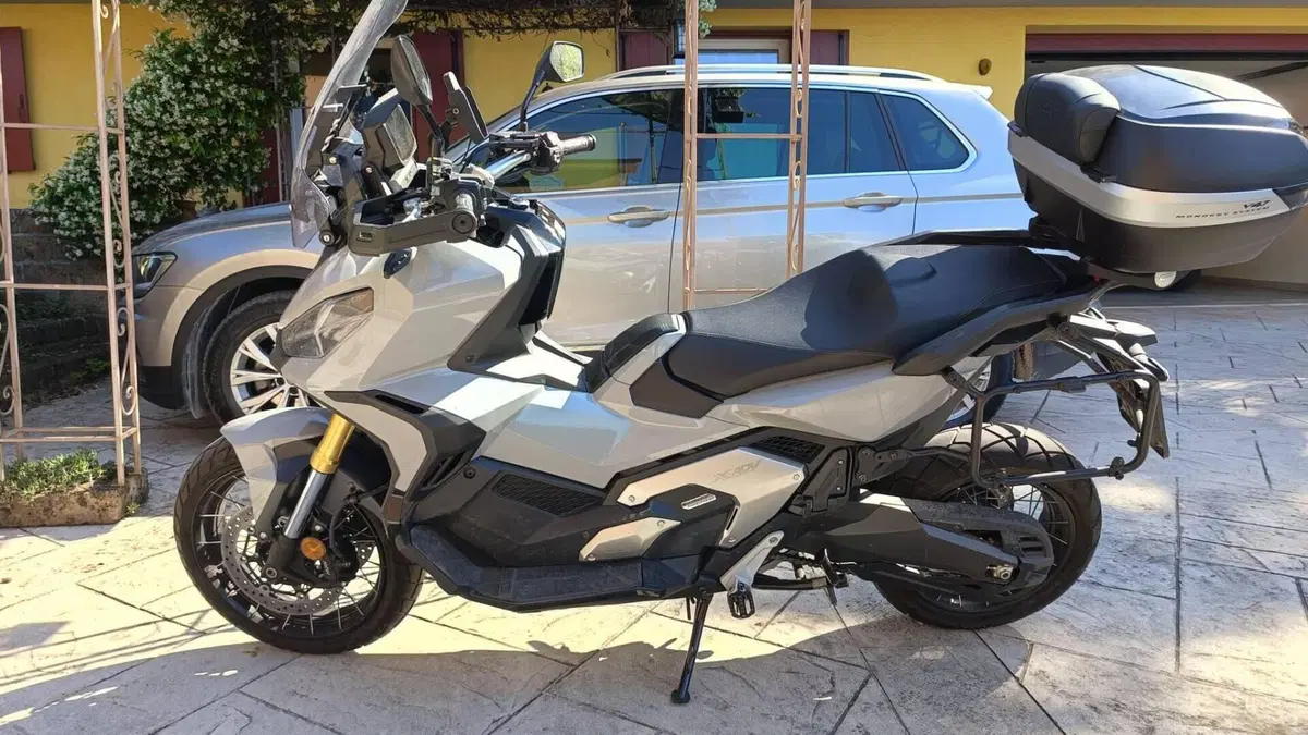 Honda X-ADV 750 DCT (2021 - 24)  (13)