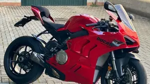 Ducati Panigale V4 (2022 - 24)  (2)