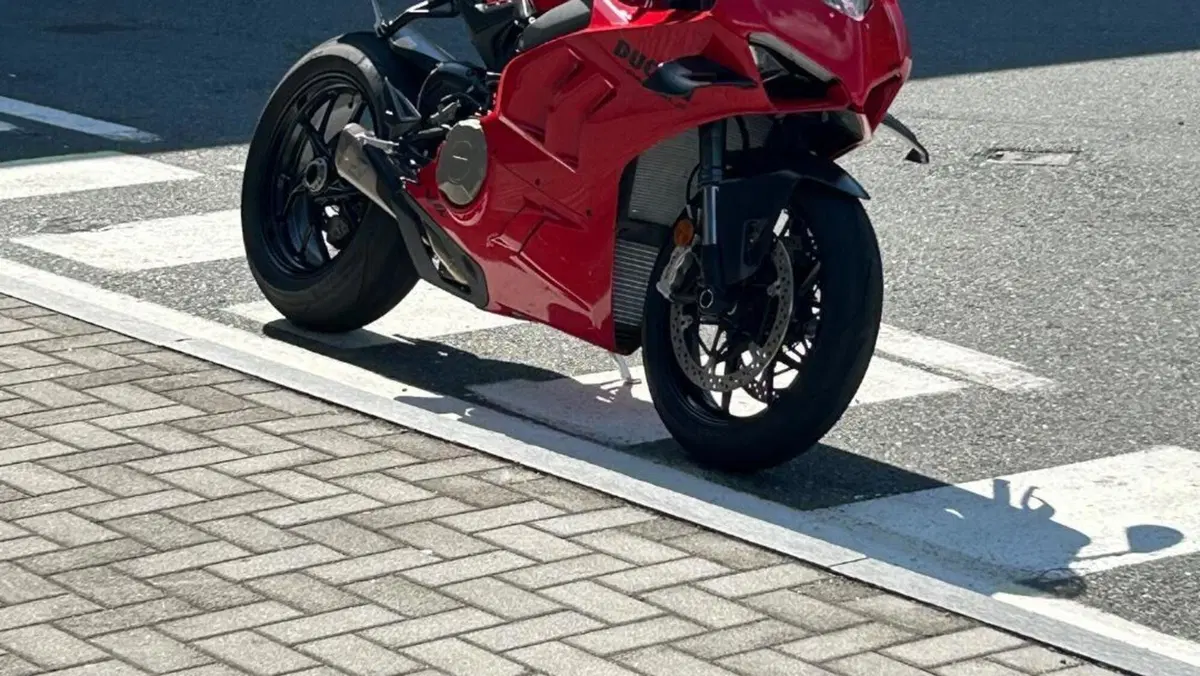 Ducati Panigale V4 (2022 - 24)  (3)