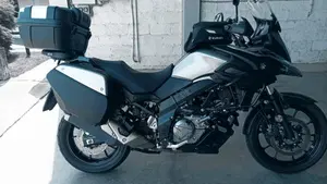 Suzuki V-Strom 650 (2021 - 25)  (4)