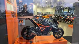 KTM 1290 Super Duke RR (2023) 