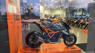 KTM 1290 Super Duke RR (2023) usata