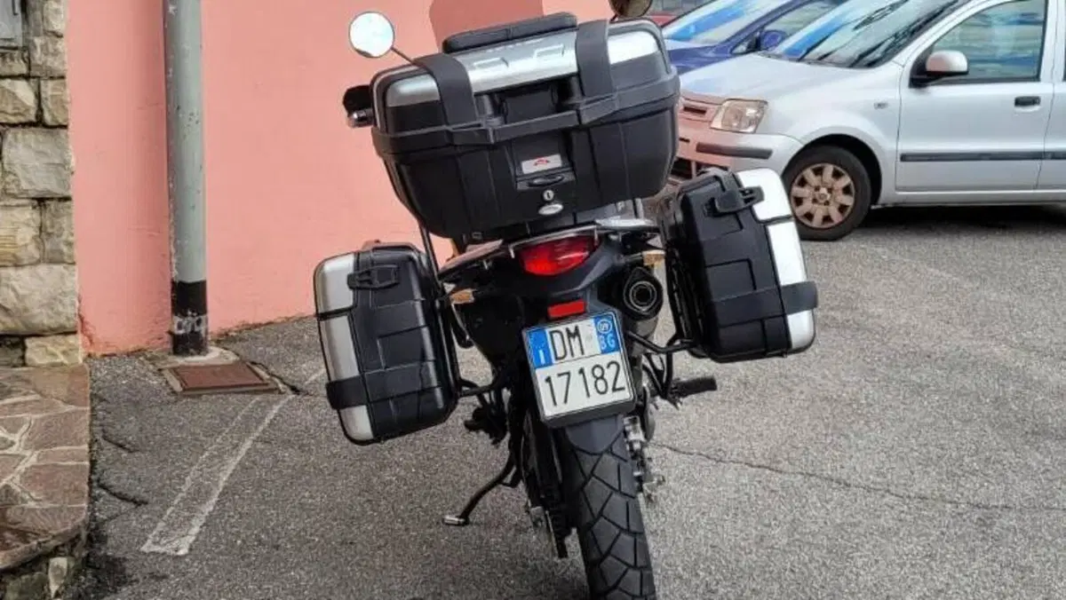 Honda Transalp XL 700 V (2007 - 2013)  (3)