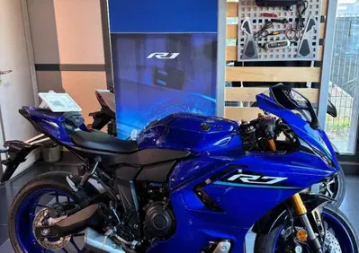 Yamaha YZF R7 (2026) - Annuncio 10040783