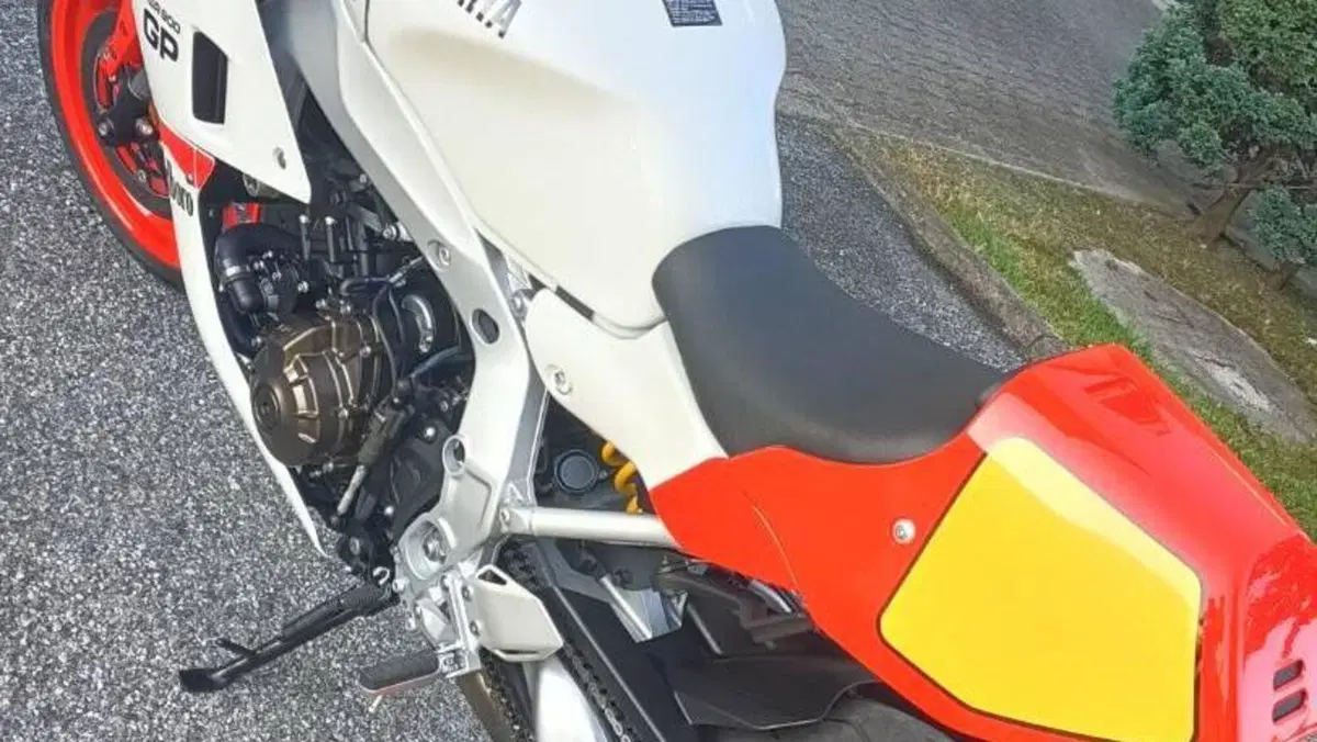 Yamaha XSR 900 GP (2024 - 26)  (5)