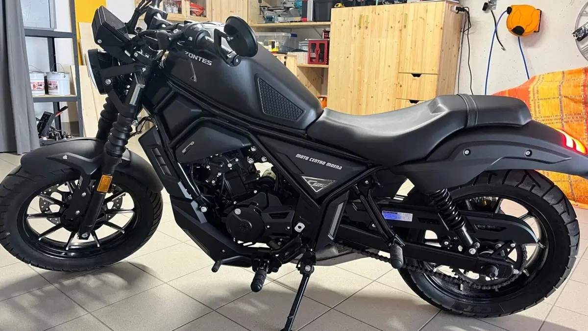 Zontes ZT125-C2 (2025 - 26)  (2)