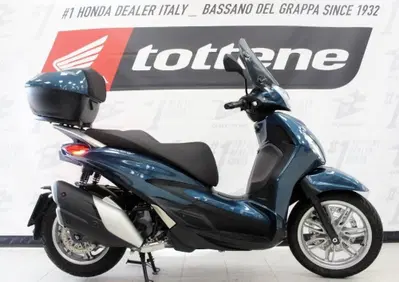 Piaggio Beverly 400 ABS-ASR (2021 - 24) - Annuncio 10040861