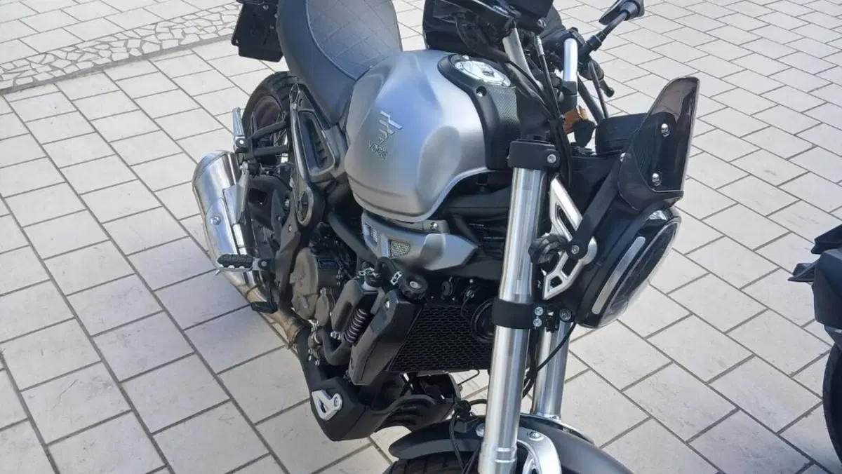 Voge Trofeo 300ACX Scrambler (2021 - 26) 
