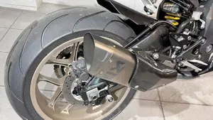 Yamaha YZF R1 60th Anniversary (2015 - 16)  (5)