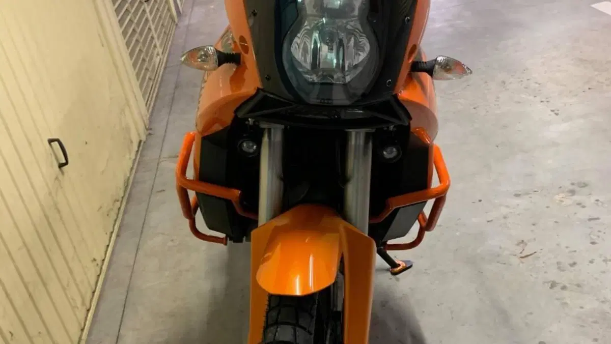 KTM 990 Adventure (2006 - 08)  (2)