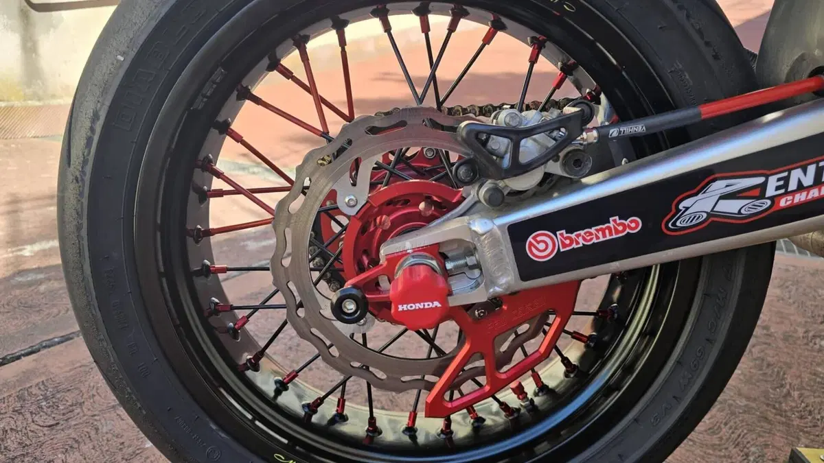 Honda CRF 450RX Enduro (2019)  (4)