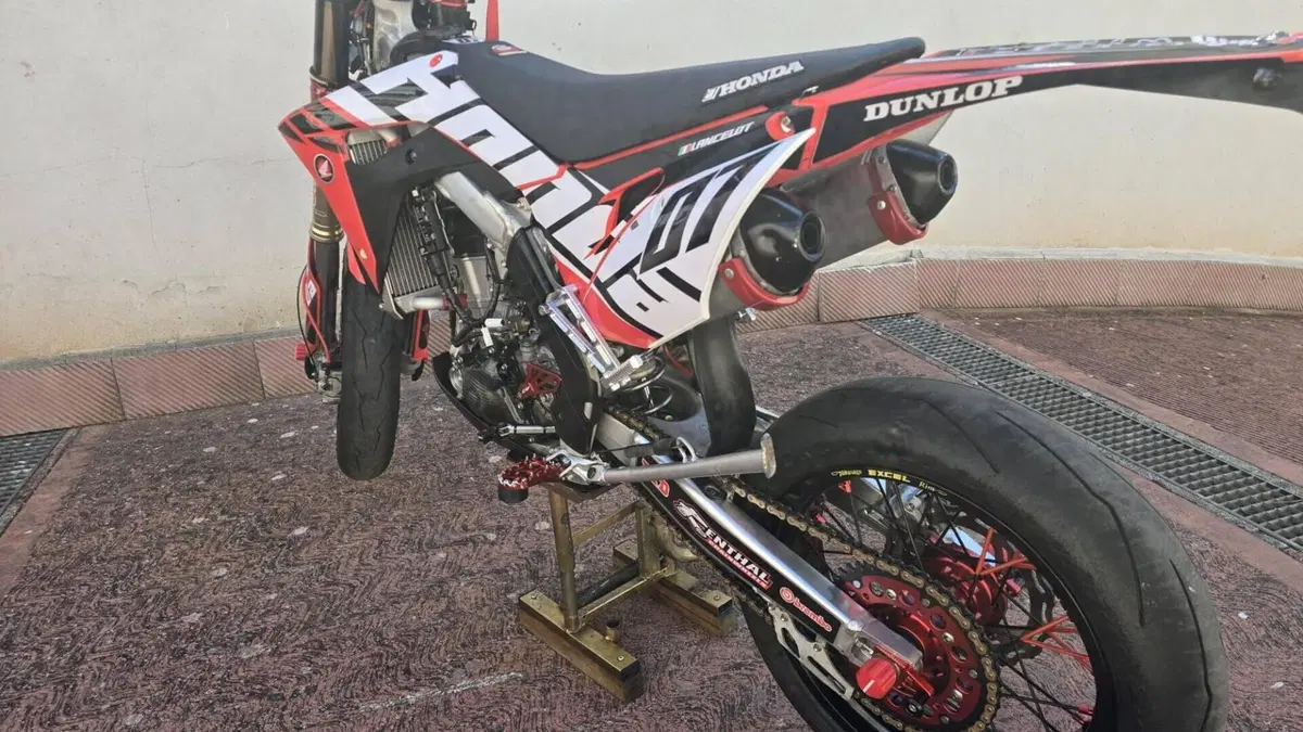 Honda CRF 450RX Enduro (2019)  (13)