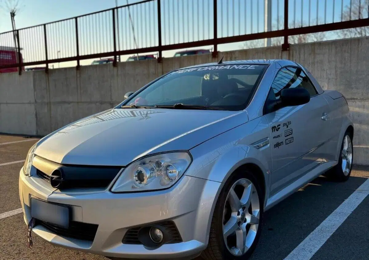 Opel Tigra TwinTop 1.4 16V Enjoy