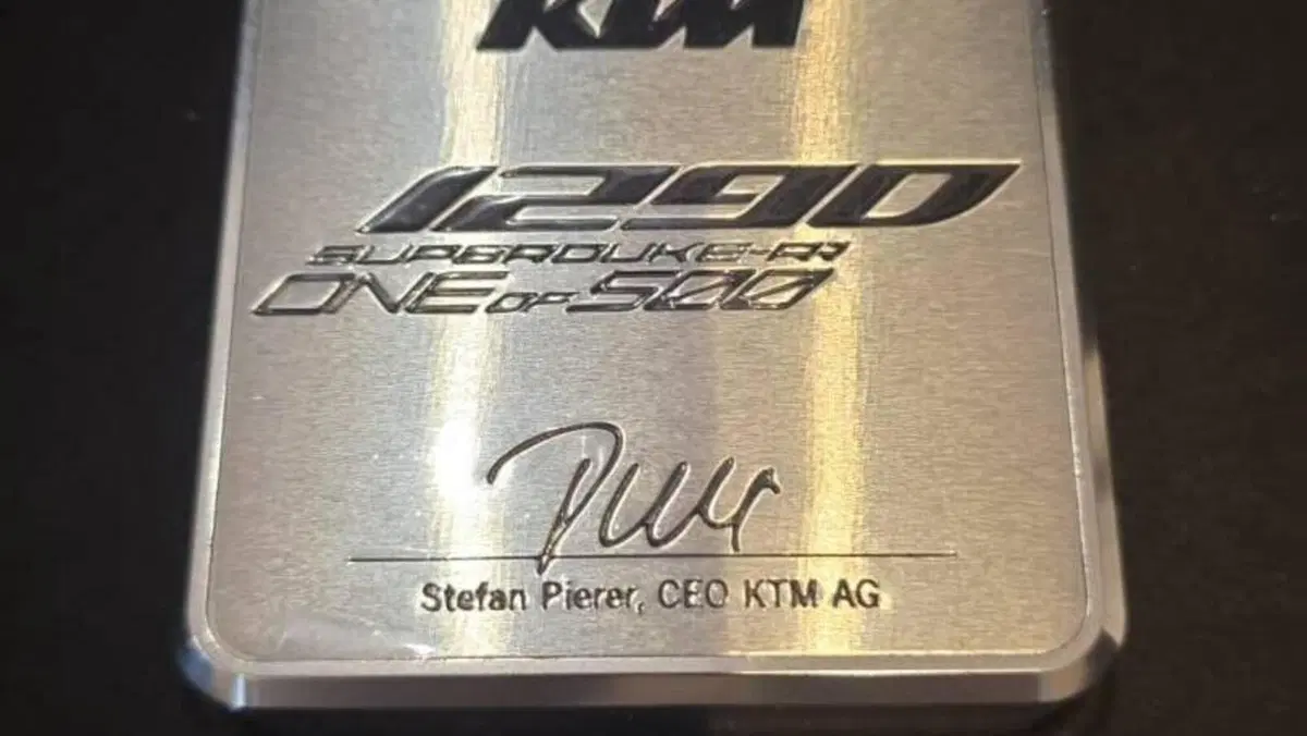 KTM 1290 Super Duke RR (2023)  (3)