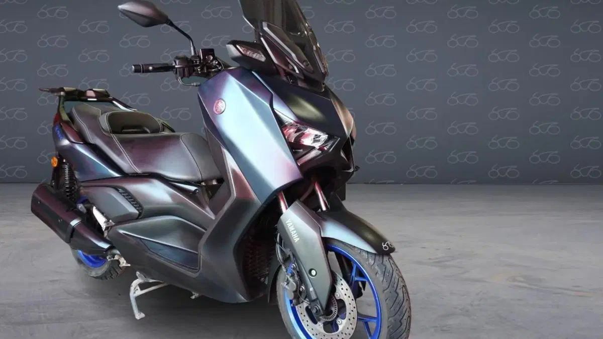 Yamaha X-Max 300 (2021 - 24)  (3)