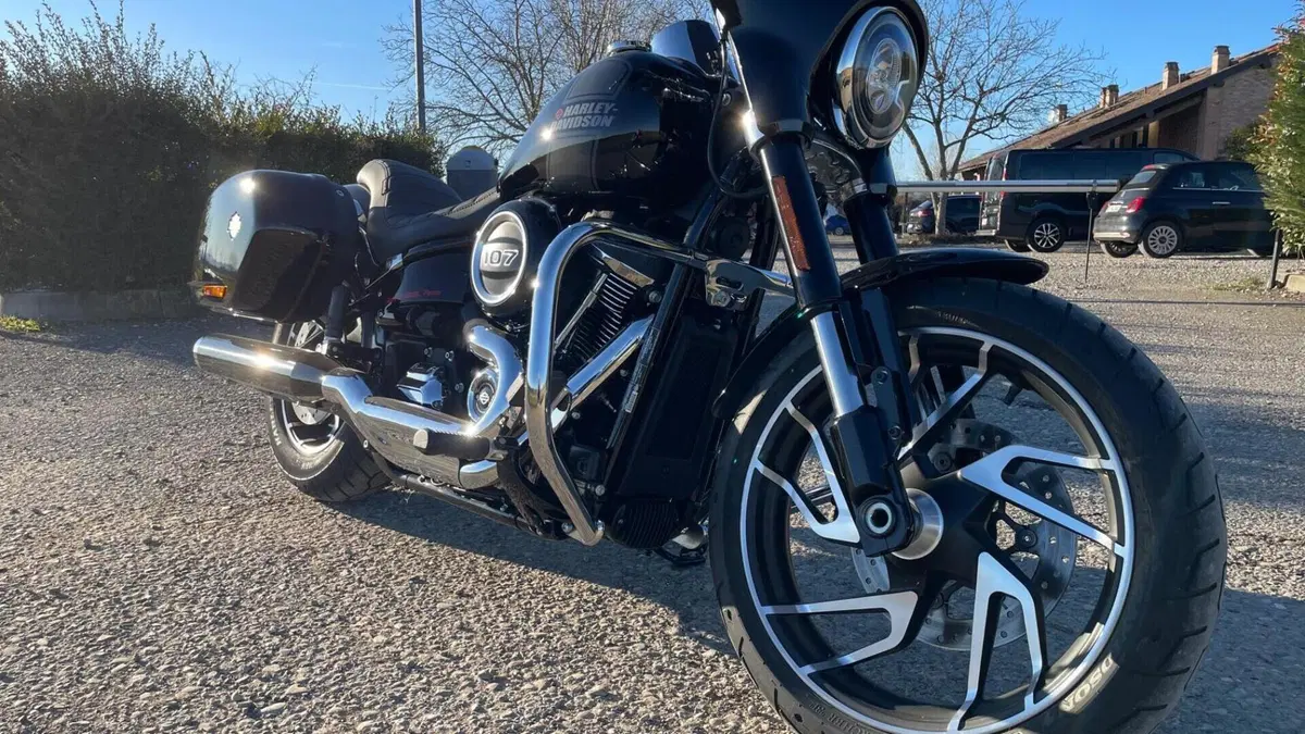 Harley-Davidson Sport Glide (2021 - 25)  (6)