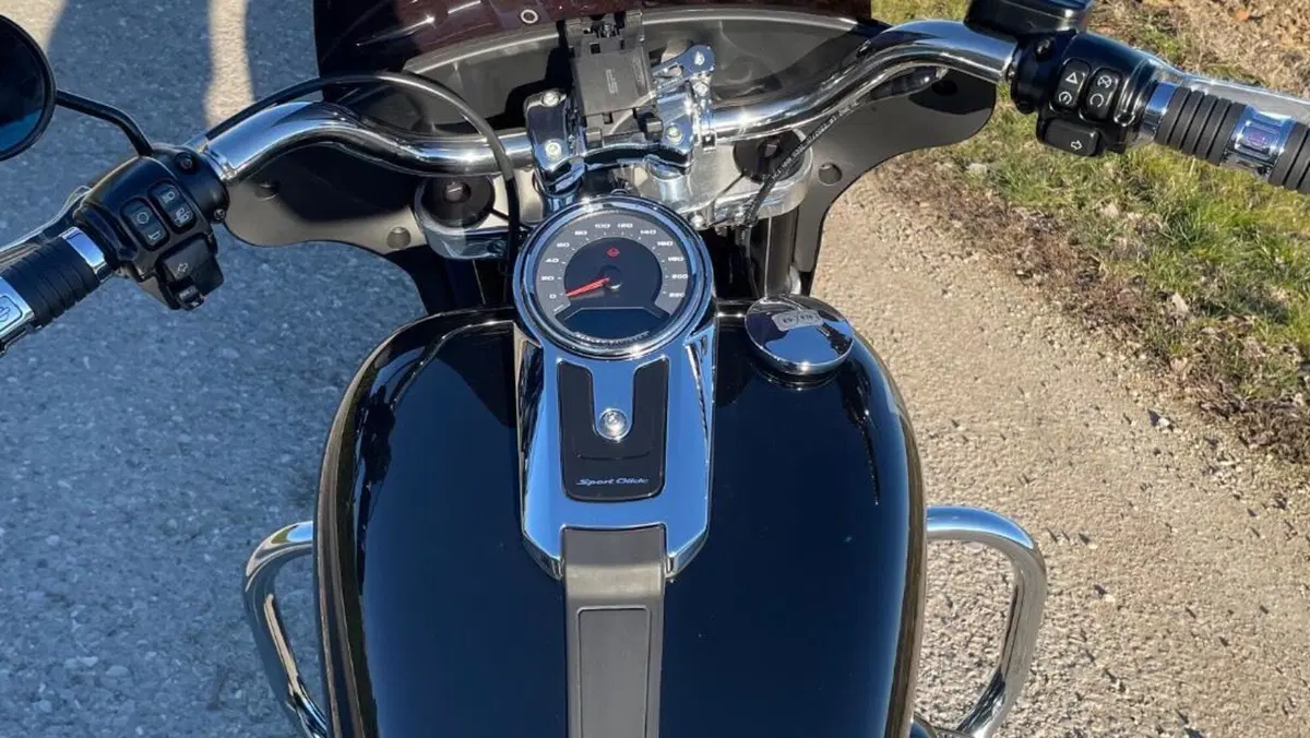 Harley-Davidson Sport Glide (2021 - 25)  (8)