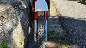 Yamaha YZ 250  (4)