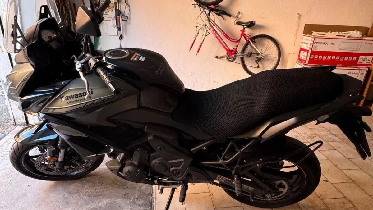 Kawasaki Versys 650 (2017 - 20)  (8)