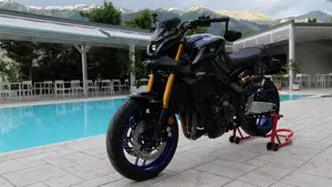 Yamaha MT-09 SP (2021 - 23)  (7)