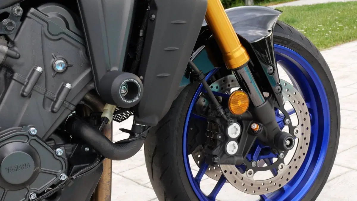 Yamaha MT-09 SP (2021 - 23)  (12)