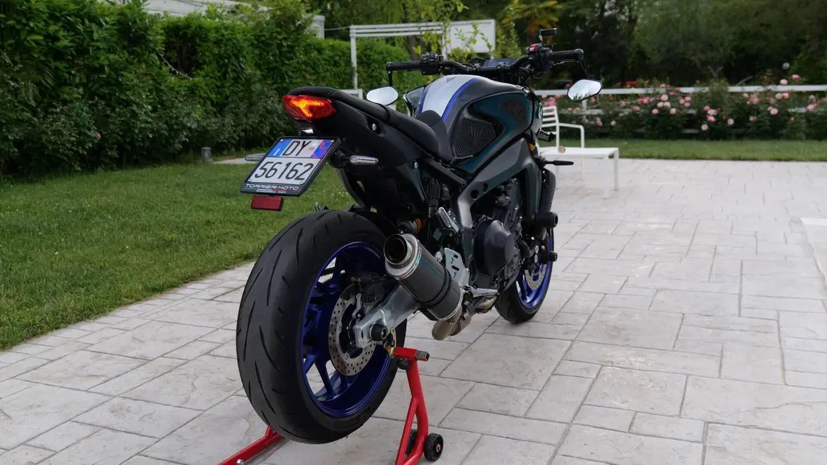 Yamaha MT-09 SP (2021 - 23)  (8)