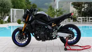 Yamaha MT-09 SP (2021 - 23)  (4)