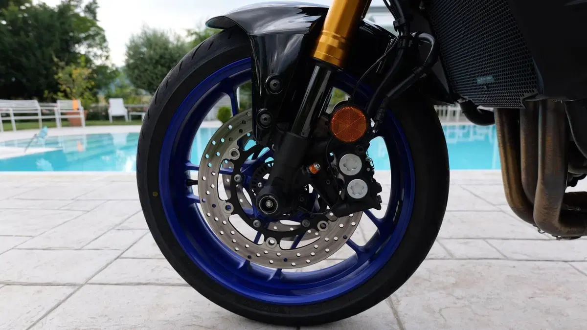 Yamaha MT-09 SP (2021 - 23)  (11)