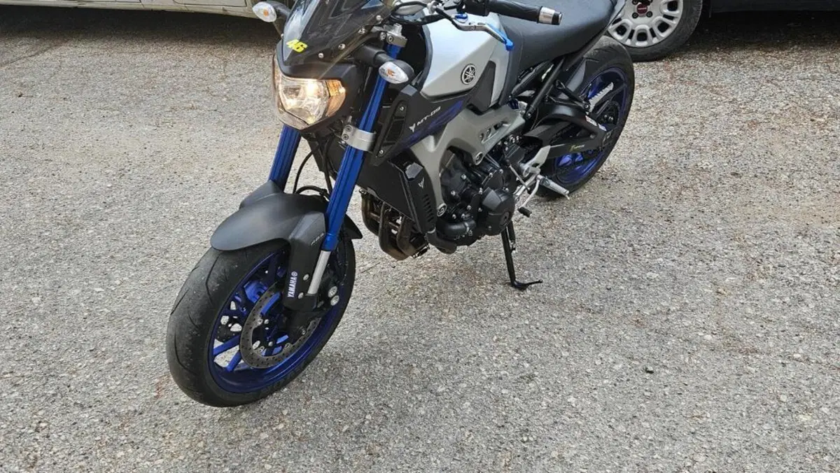 Yamaha MT-09 ABS (2016)  (8)