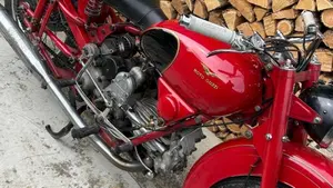 Moto Guzzi   (2)