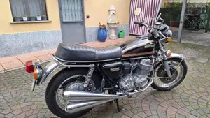 Honda   (2)