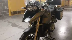 Bmw R 1200 GS (2004 - 07)  (2)